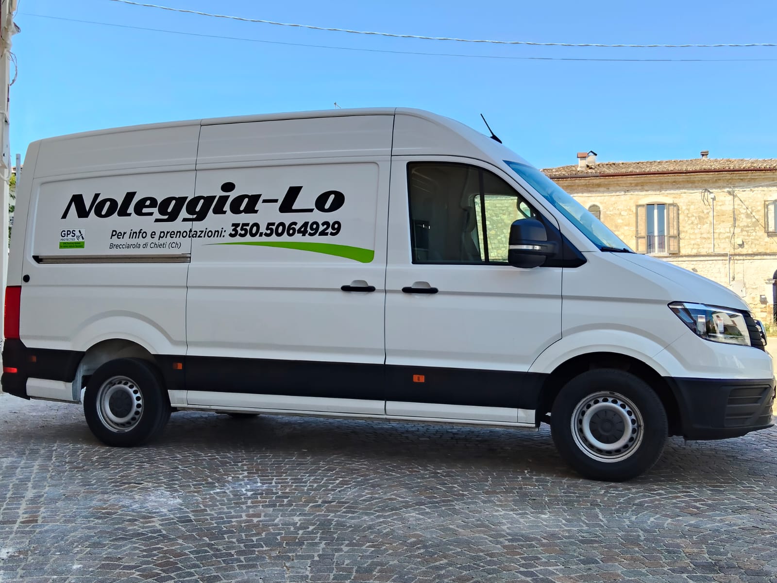 Pronto al noleggio — furgone NOLEGGIA-LO a Chieti